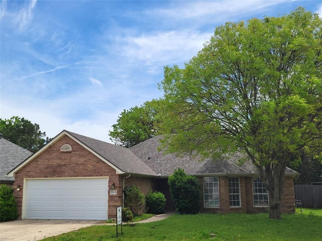 1109 Westgrove Drive, Saginaw