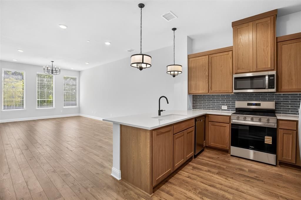 2512 Campden Mews, Allen