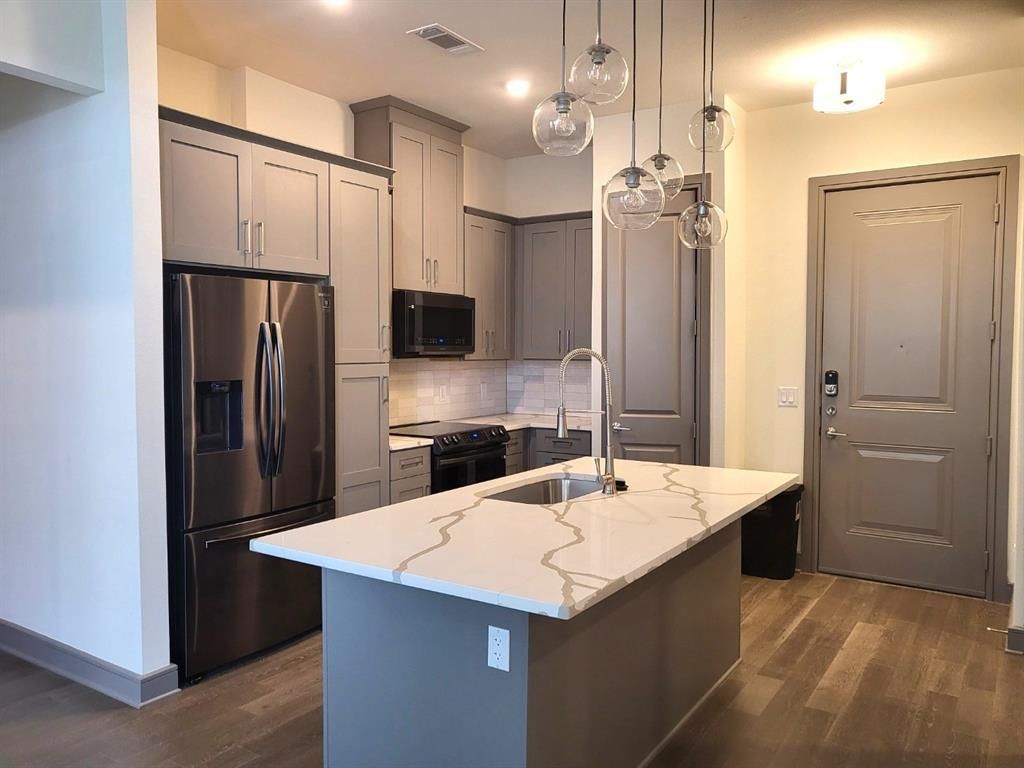 2700 Old Denton Road 4447, Carrollton