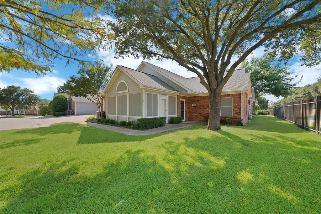 6132 Haley Lane, Fort Worth