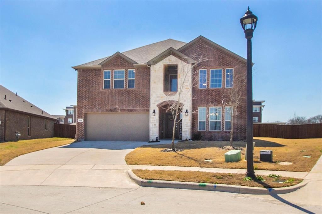 204 Cowboy Way, Anna