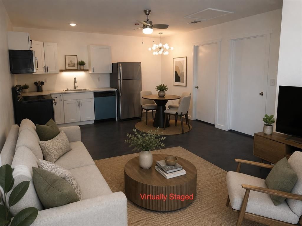 1135 Holly Glen Circle A, Dallas
