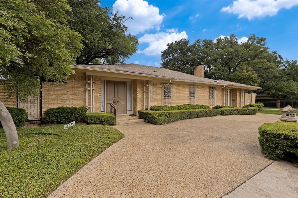 9133 Boedeker Circle, Dallas