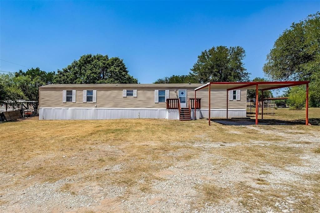 3116 Hilltop Road, Granbury