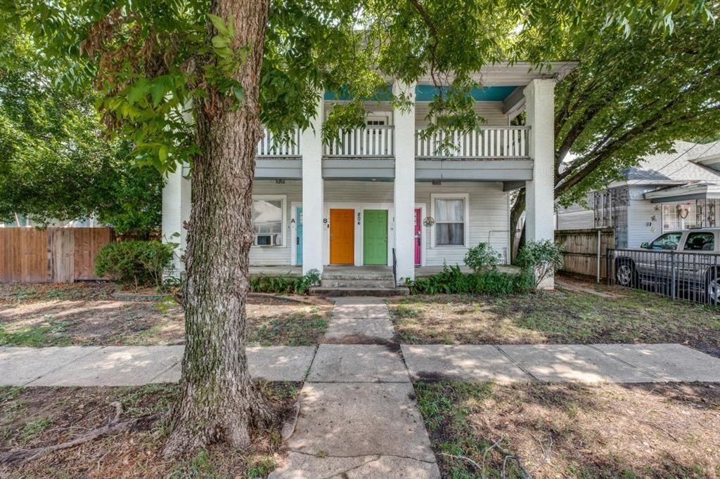 804 Sunset Avenue C, Dallas