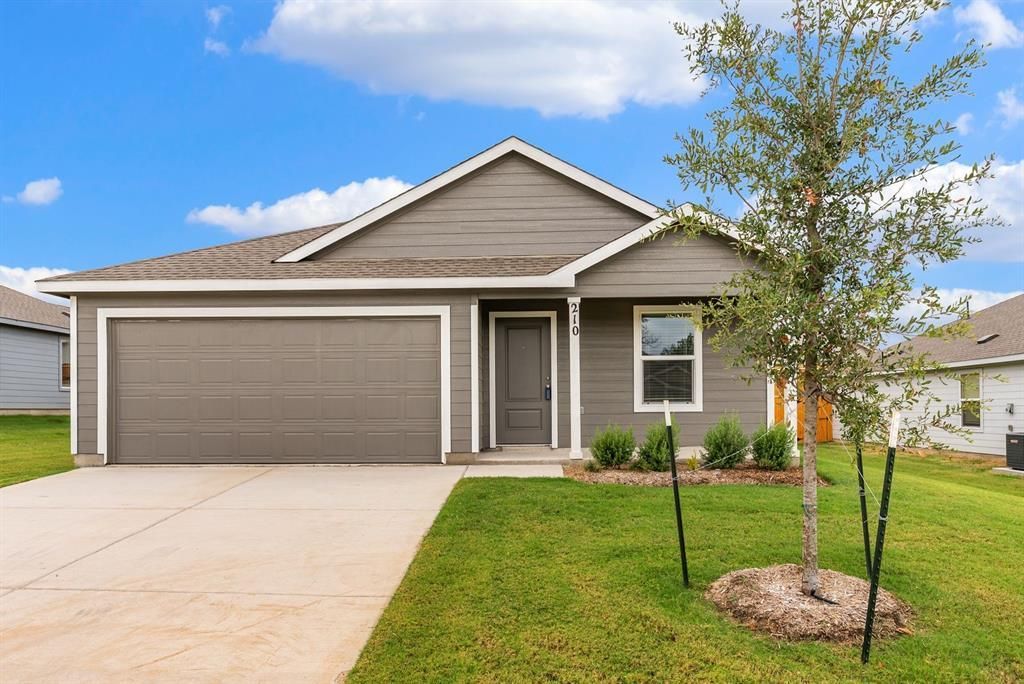 210 Hidden Meadows Drive, Sherman