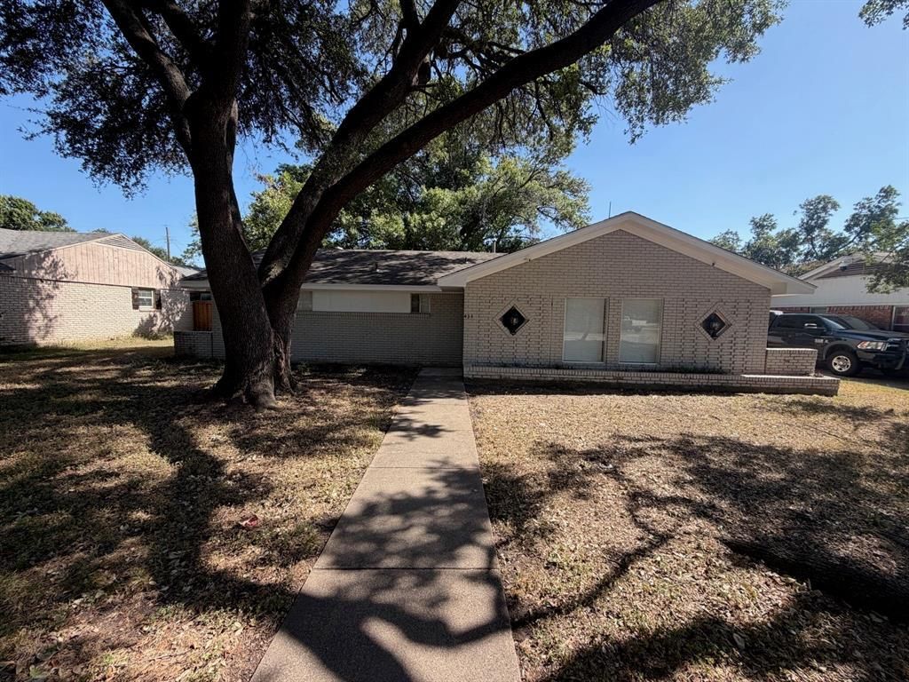 434 E Spring Valley Road, Richardson