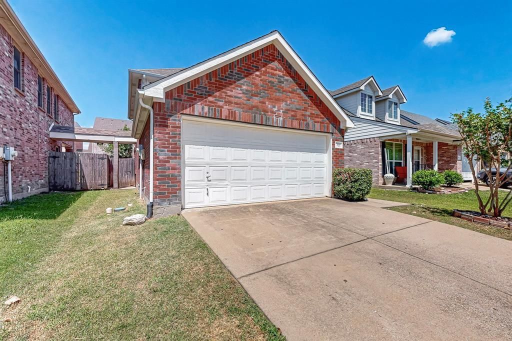 321 Stephanie Street, Wylie