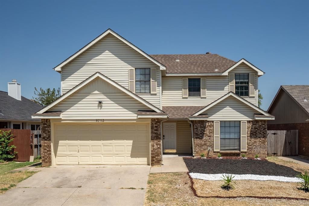 8713 Elbe Trail, Fort Worth