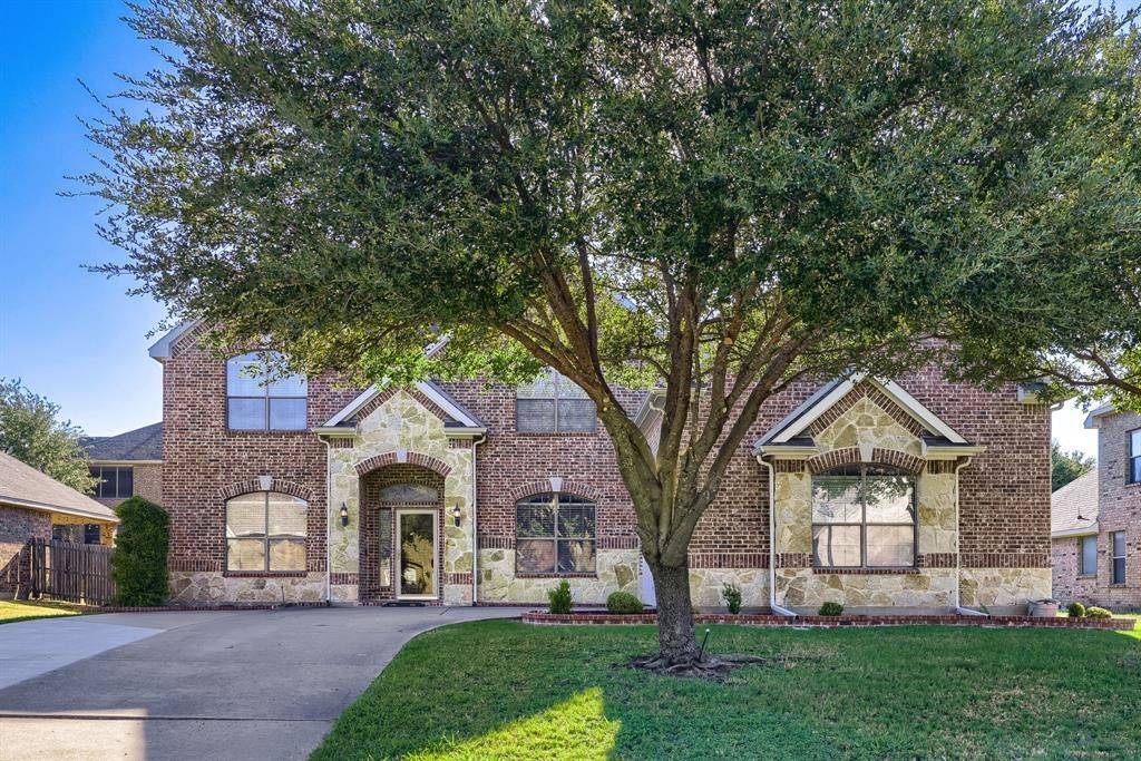 1012 Surrey Drive, DeSoto