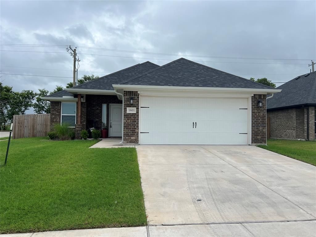 1601 Aleia Cove, Sherman