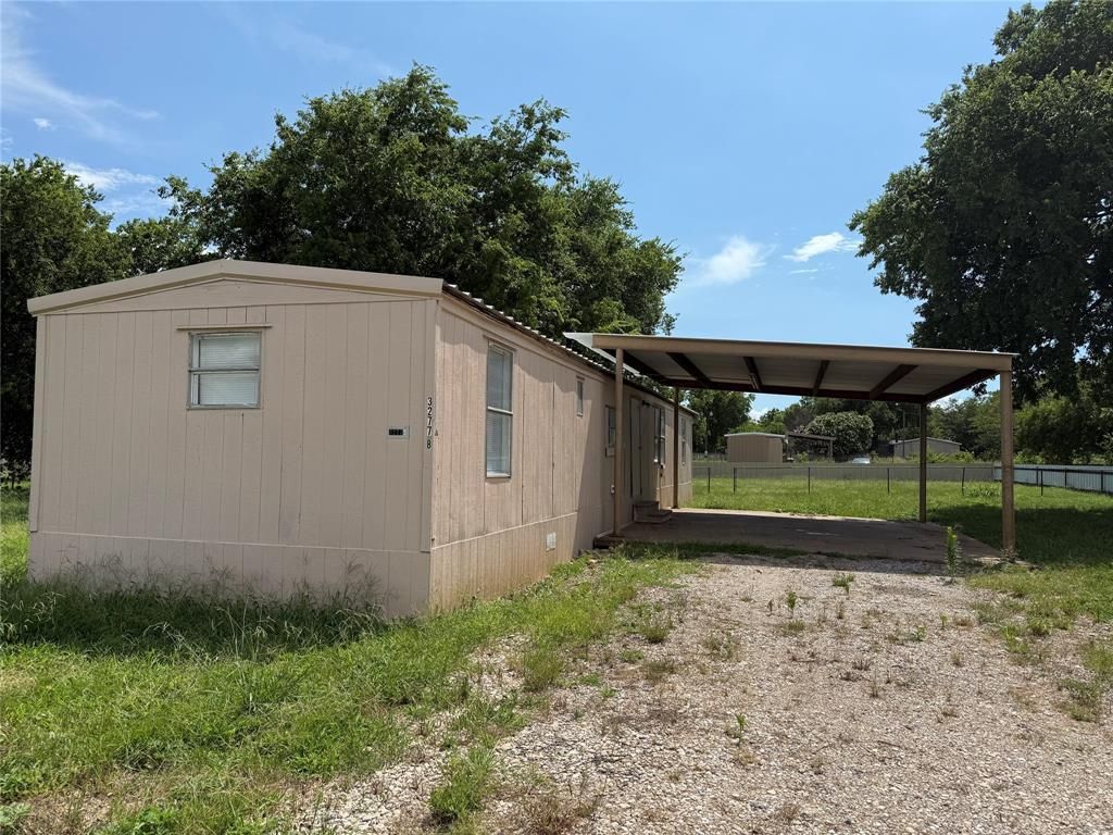 3277 Hidalgo B, Waxahachie