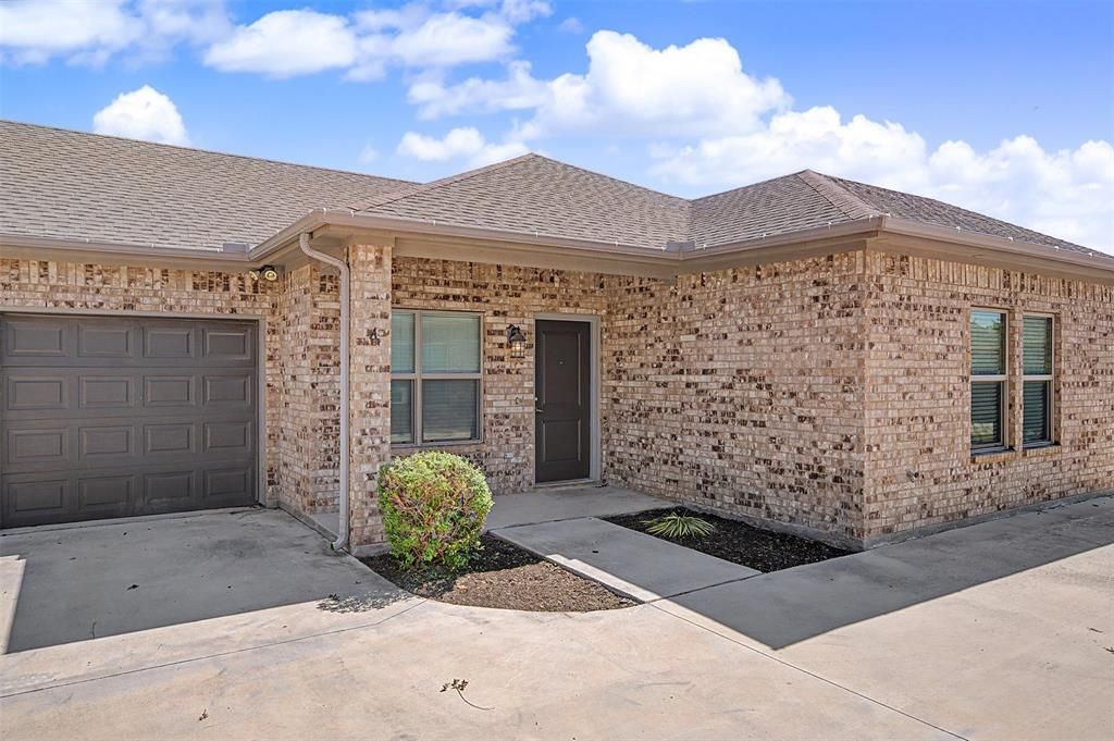 213 Stewart Bend Court A, Azle