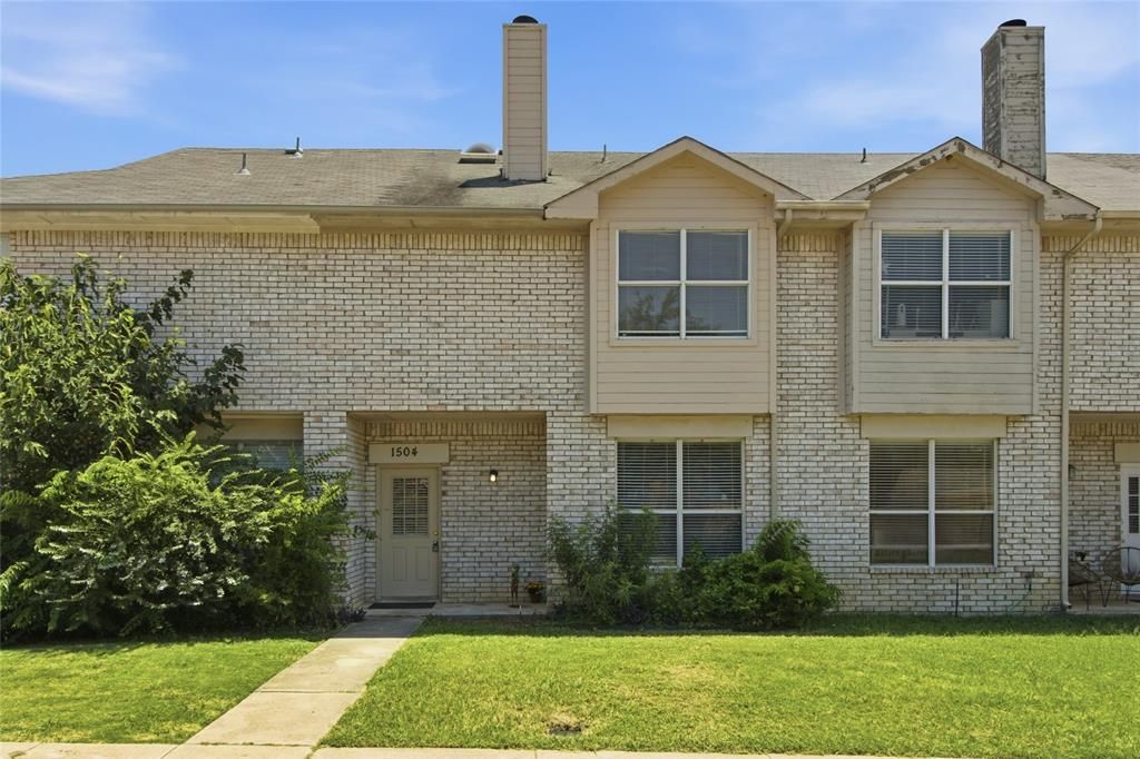 1504 Park Lane Drive, Lewisville