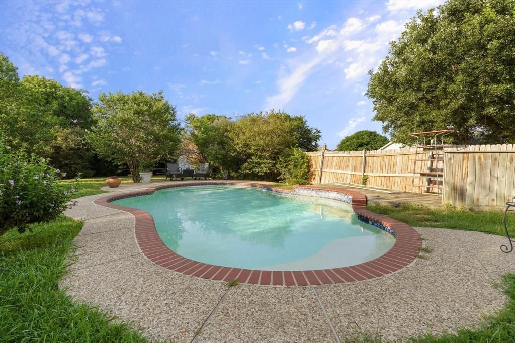 1801 Overland Street, Fort Worth