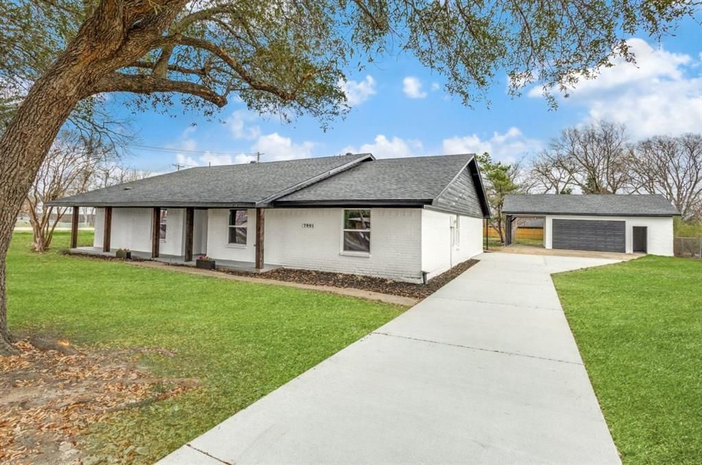 7901 Esquire Lane, Rowlett