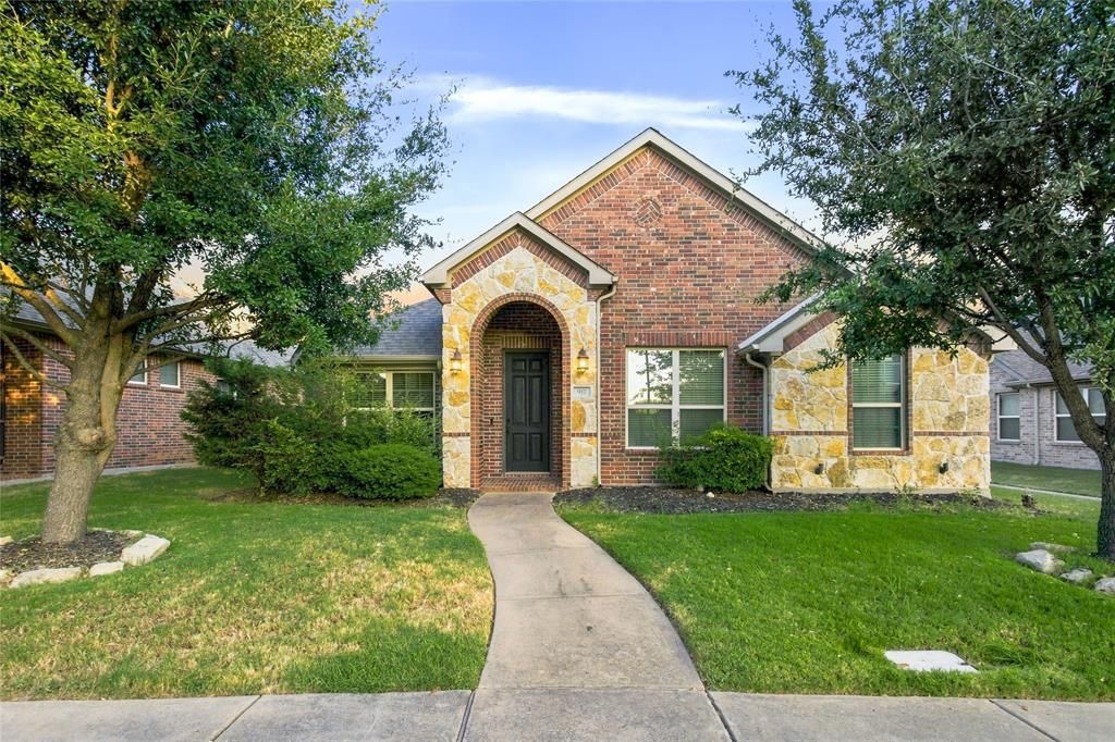 917 Cougar Drive, Allen