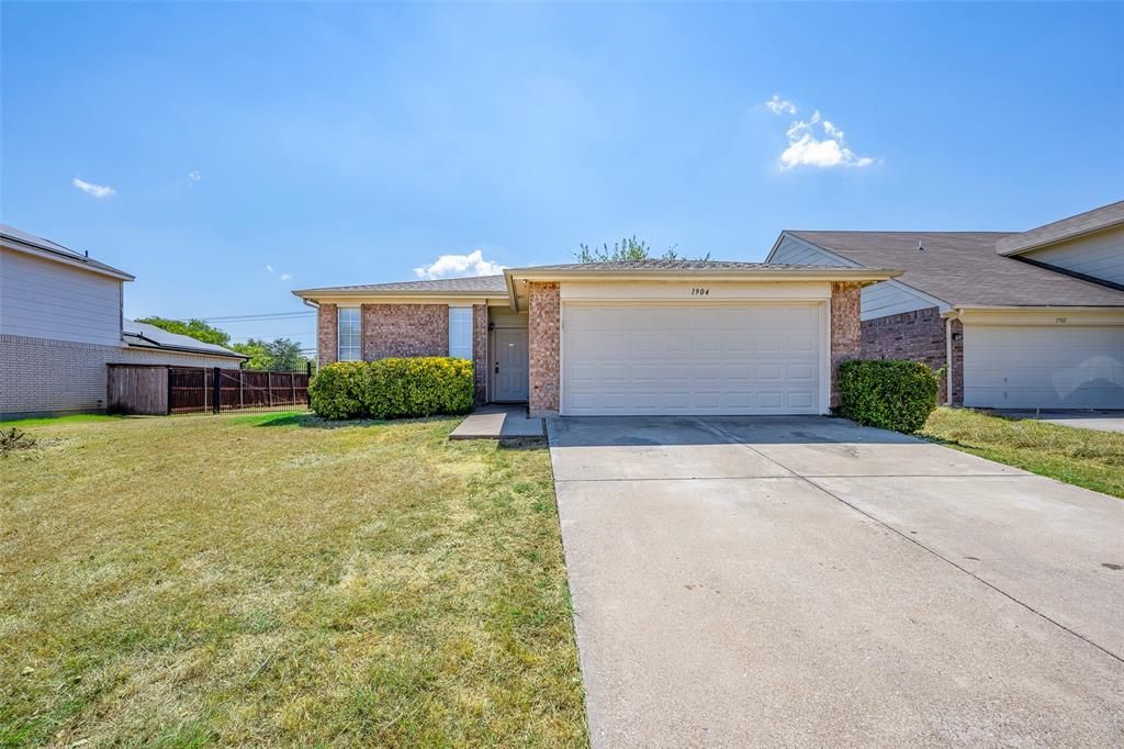 1904 Salt Flats Trail, Arlington