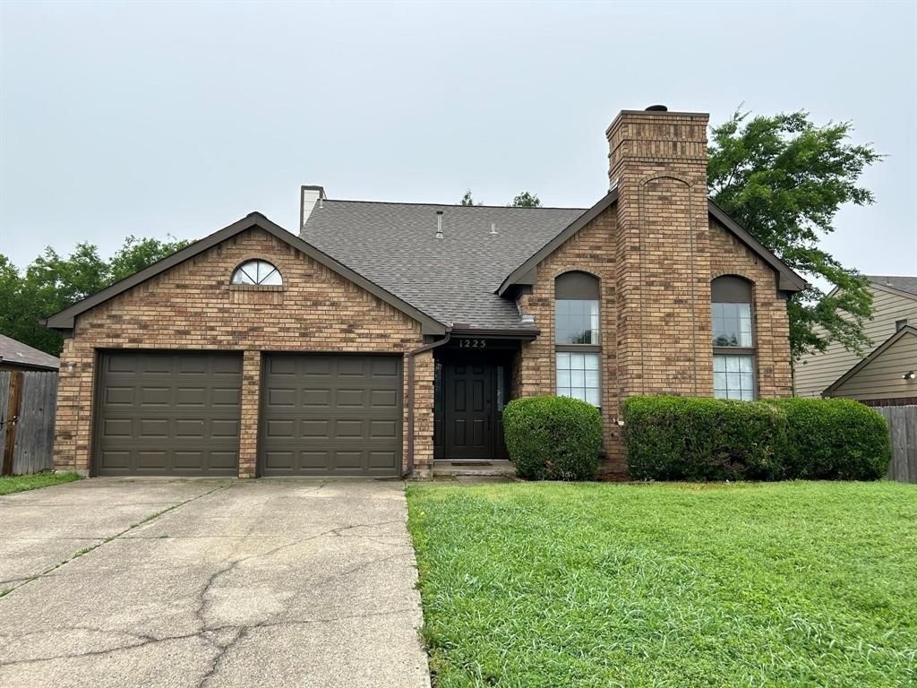 1225 Eaton Lane, Grapevine