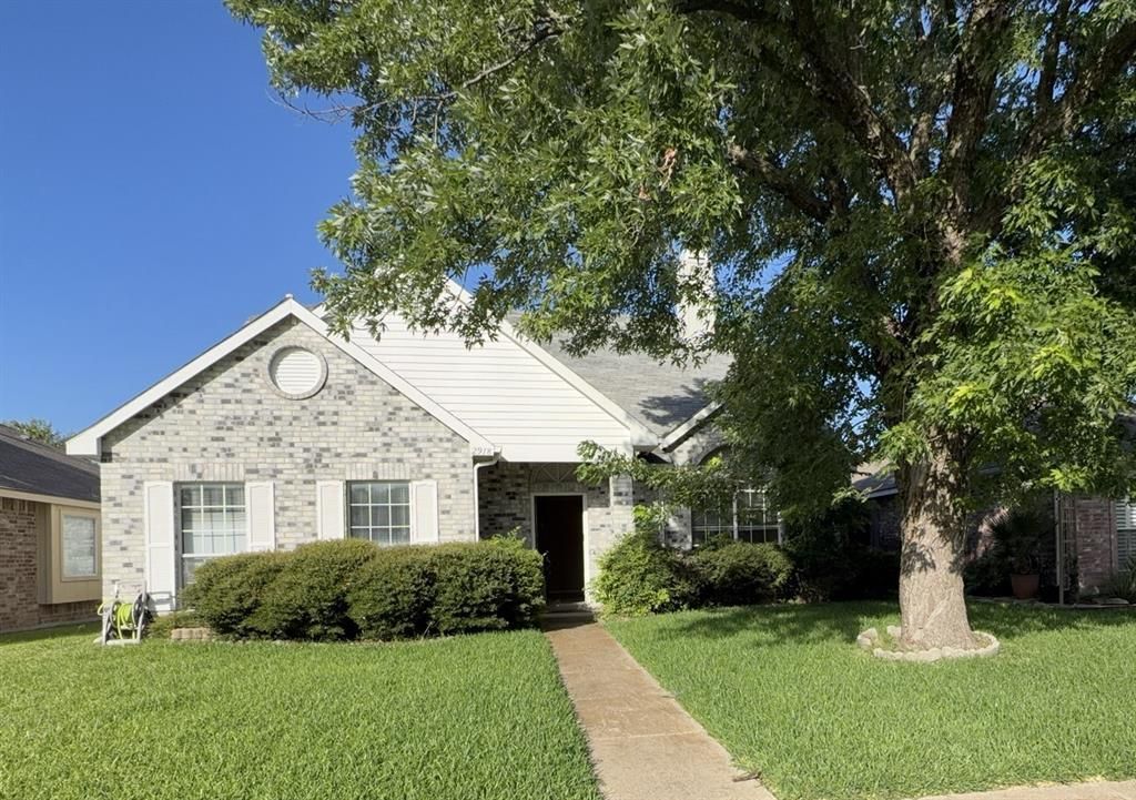 2918 Lake Valley Drive, Garland