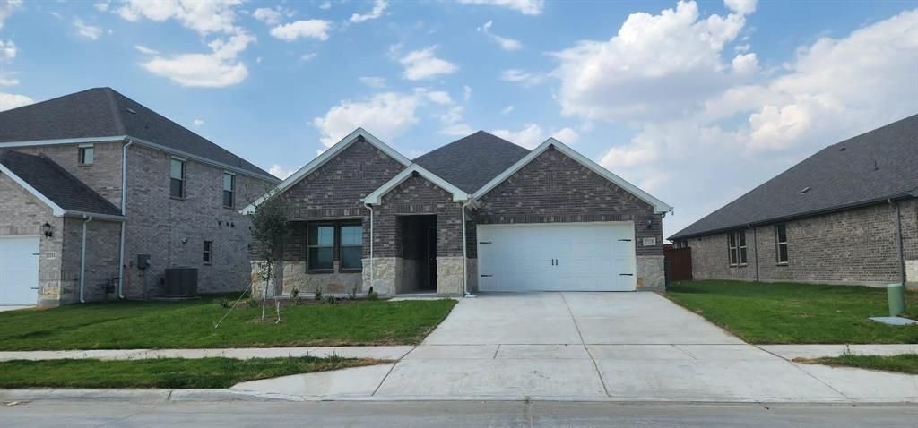 2320 Volans Drive, Haslet
