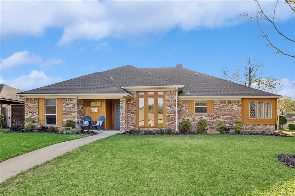12614 Whispering Hills Drive, Dallas