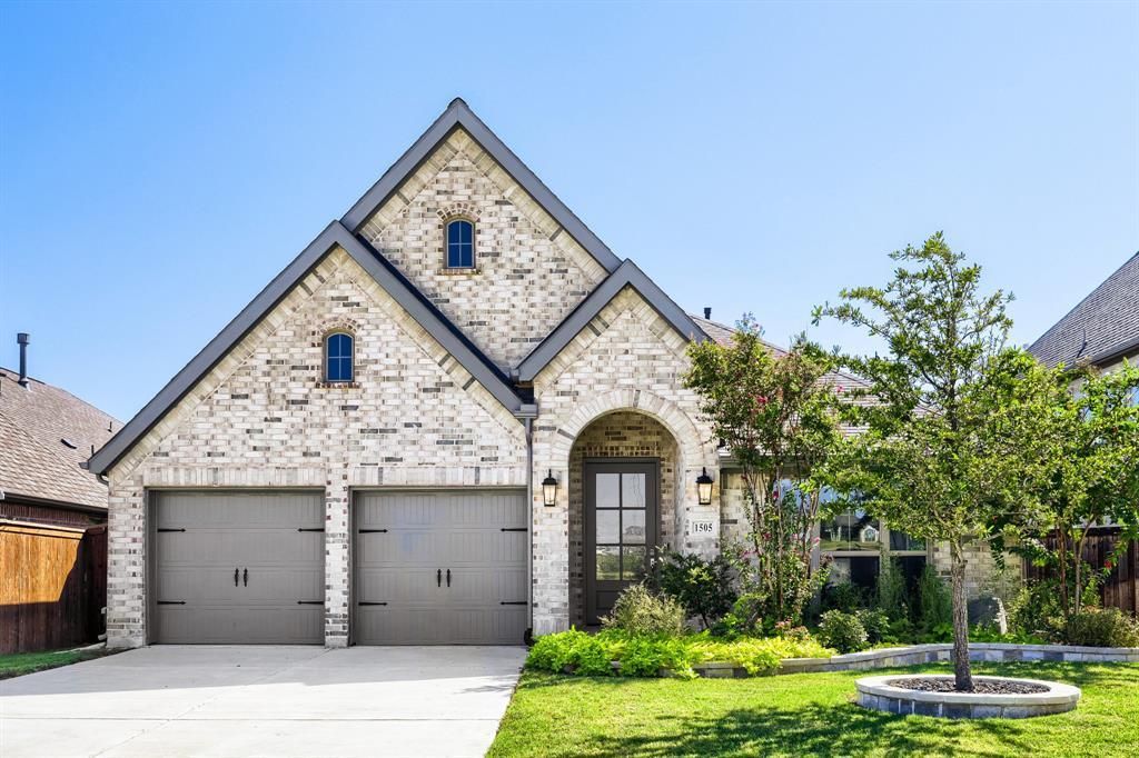 1505 Misty Pasture Way, Mansfield