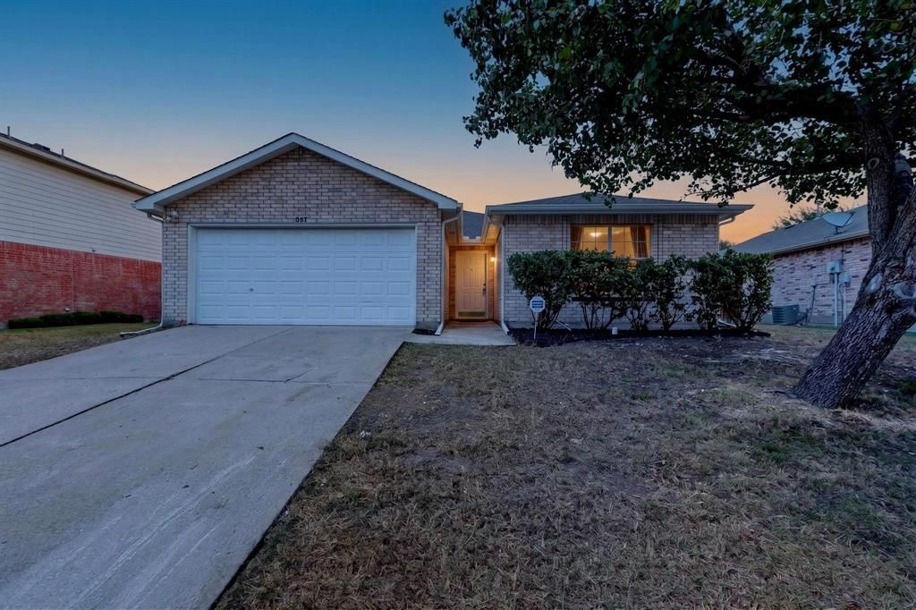 625 Spillway Drive, Little Elm