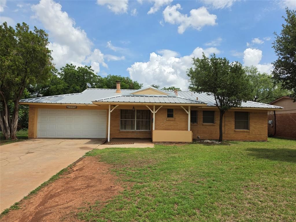 1685 N Willis Street, Abilene