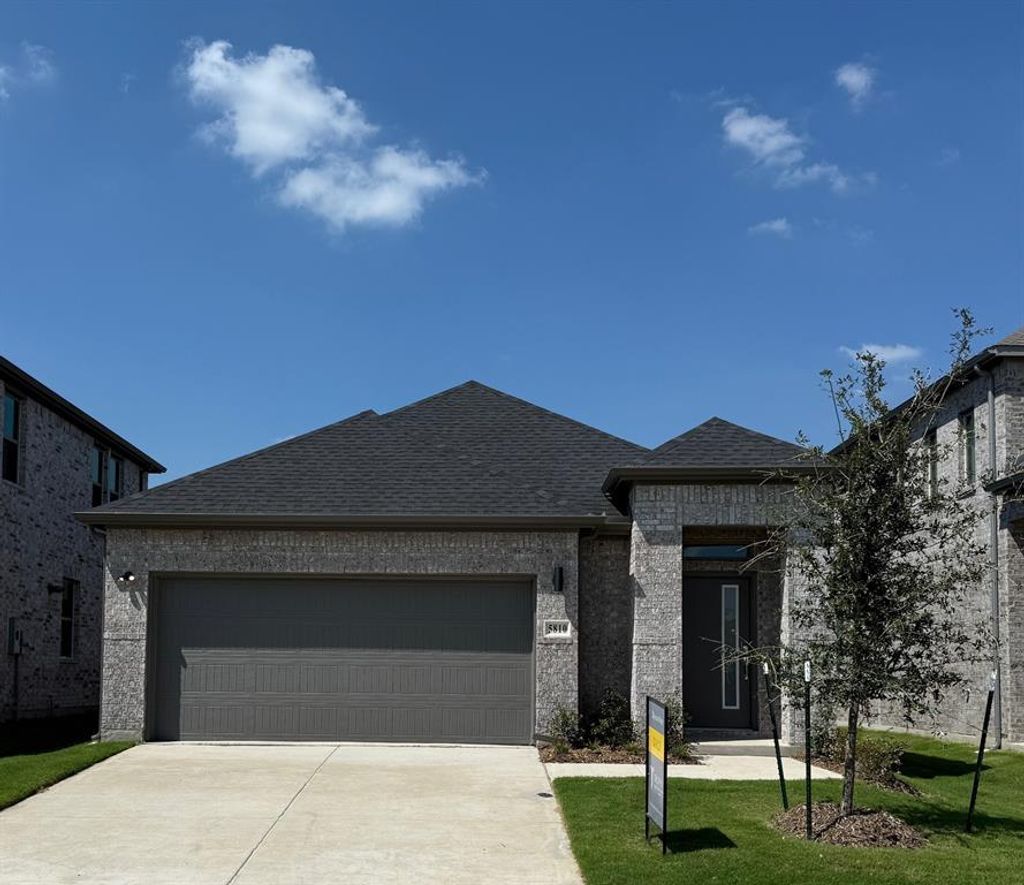 5810 Briarcroft Drive, Princeton