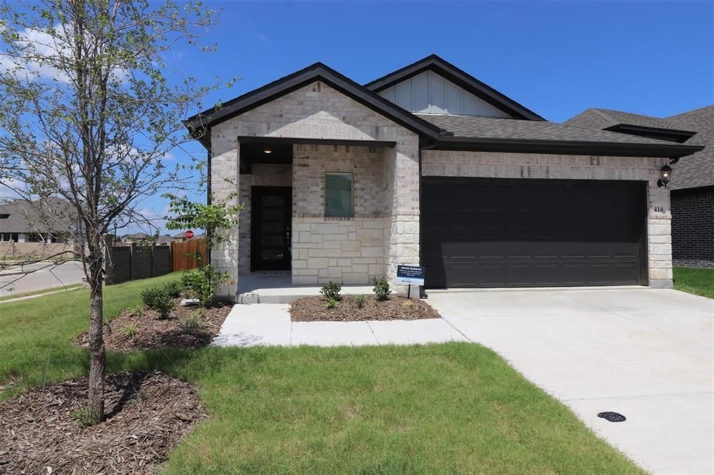 416 Honeyhill Drive, Princeton