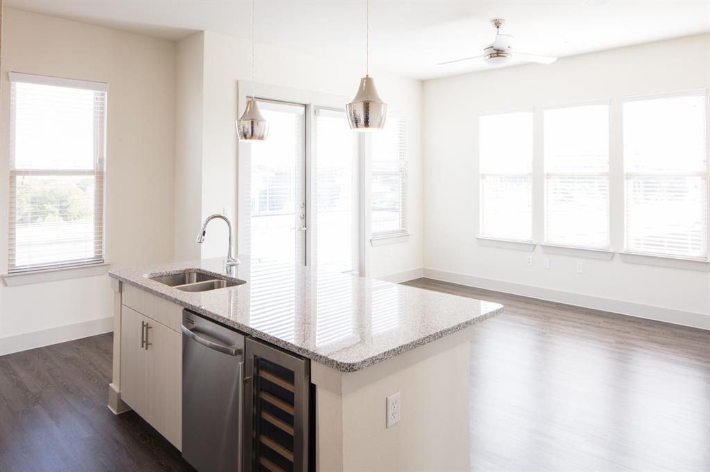 2101 W Rosedale Street 314, Fort Worth