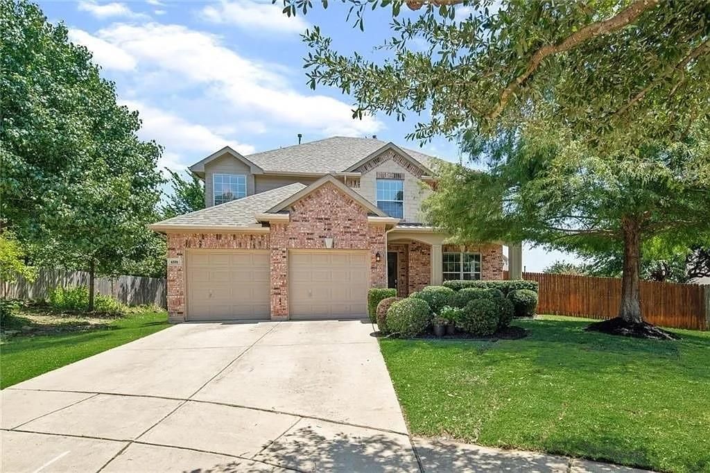 4501 Trumpet Vine, Denton