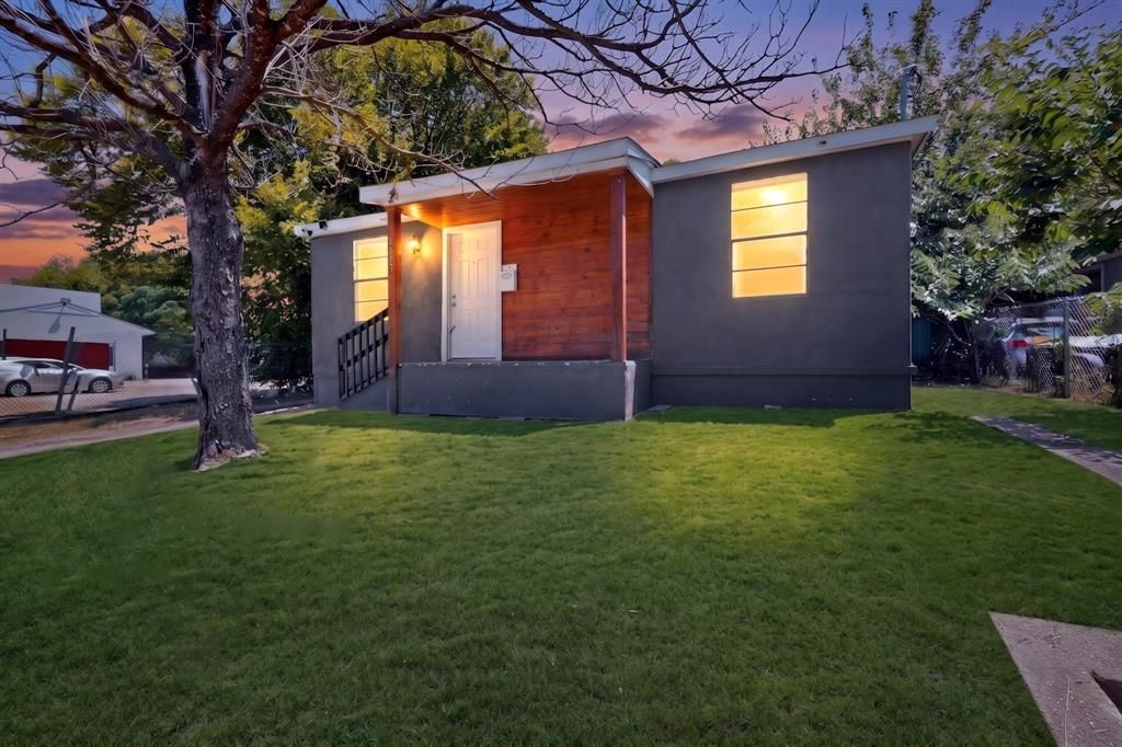 336 Bonnie View Road, Dallas