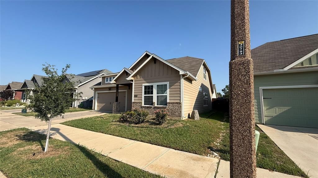 2305 Paxton Way, Denton