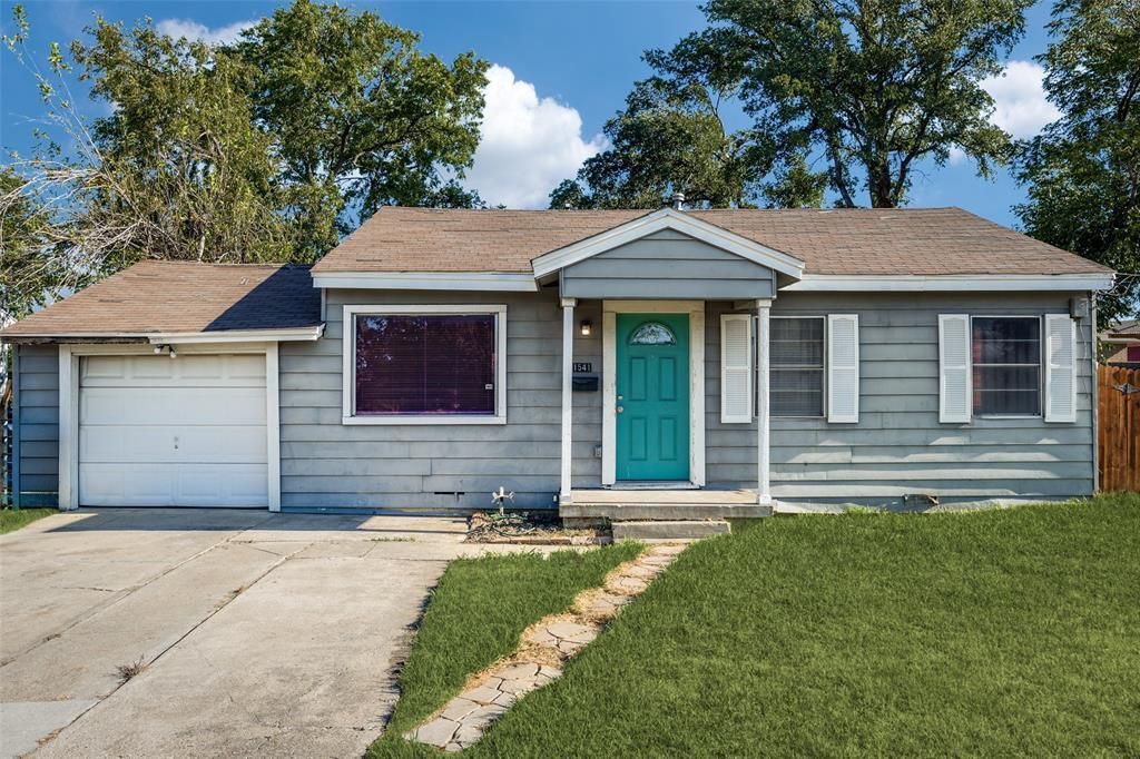 1541 Briarcliff Road, Dallas
