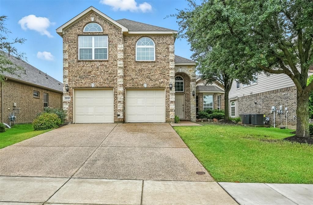 8549 Meadow Sweet Lane, Fort Worth