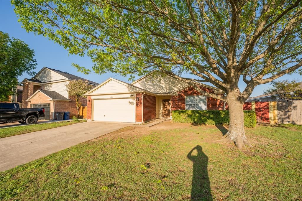 1524 Clemson Drive, Glenn Heights