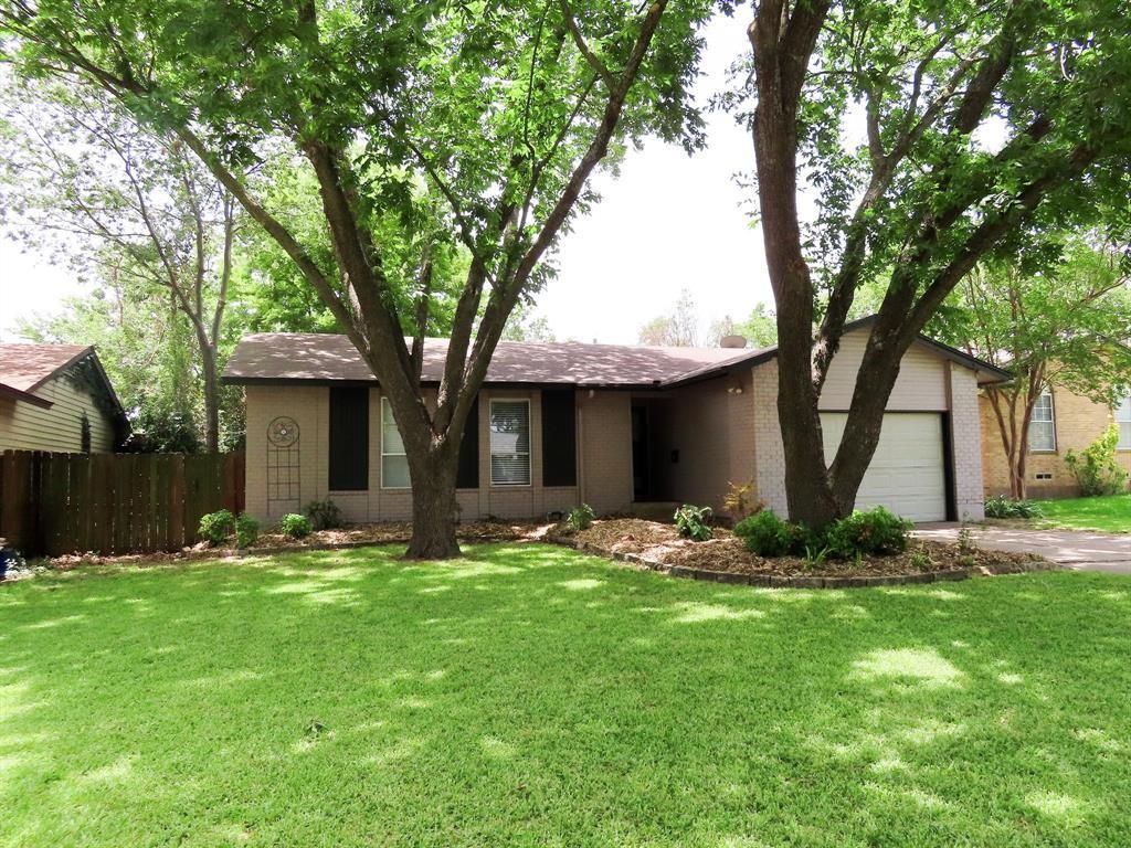 808 E Heath Street, Rockwall