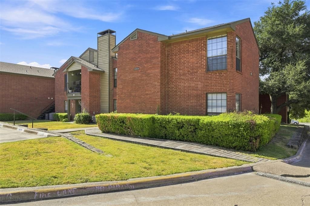 5909 Lake Hubbard Parkway 215, Garland