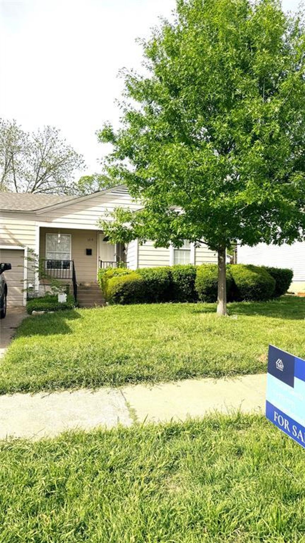 1219 W Avenue F, Garland