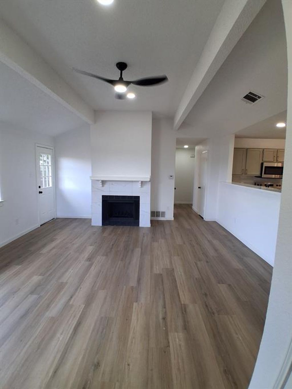 414 Valley Mills Drive, Arlington
