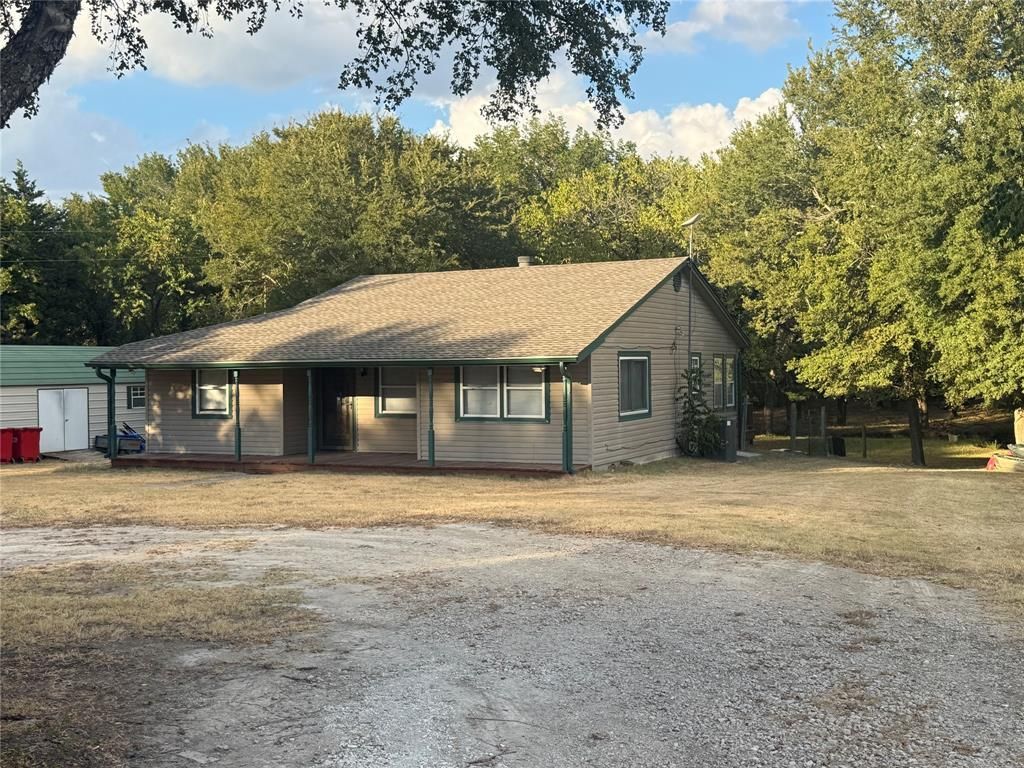 288 County Road 4430, Whitewright