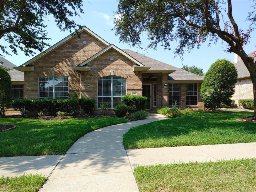 2417 Clear Field Drive, Plano