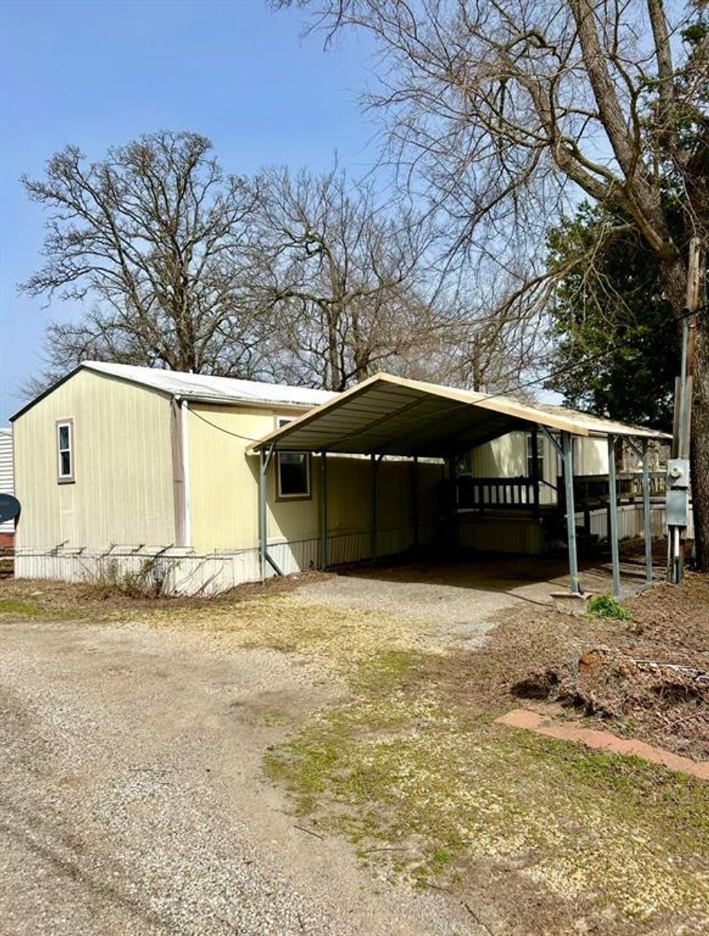 10481 Private Road 3709 11, Wills Point