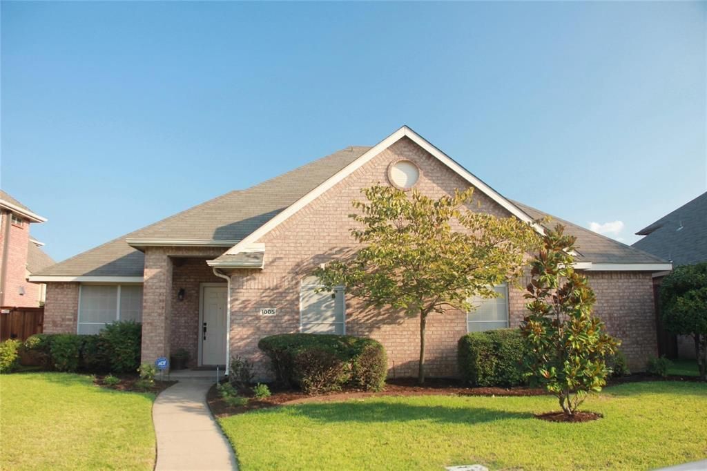 1005 Calgary Court, Lewisville