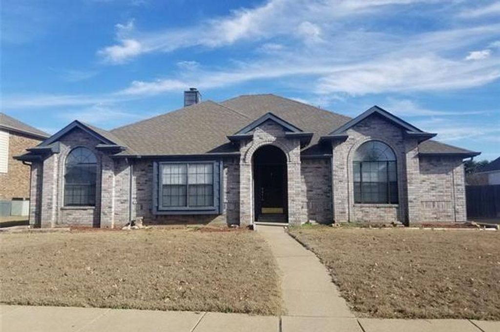 1208 Berkshire Court, Allen