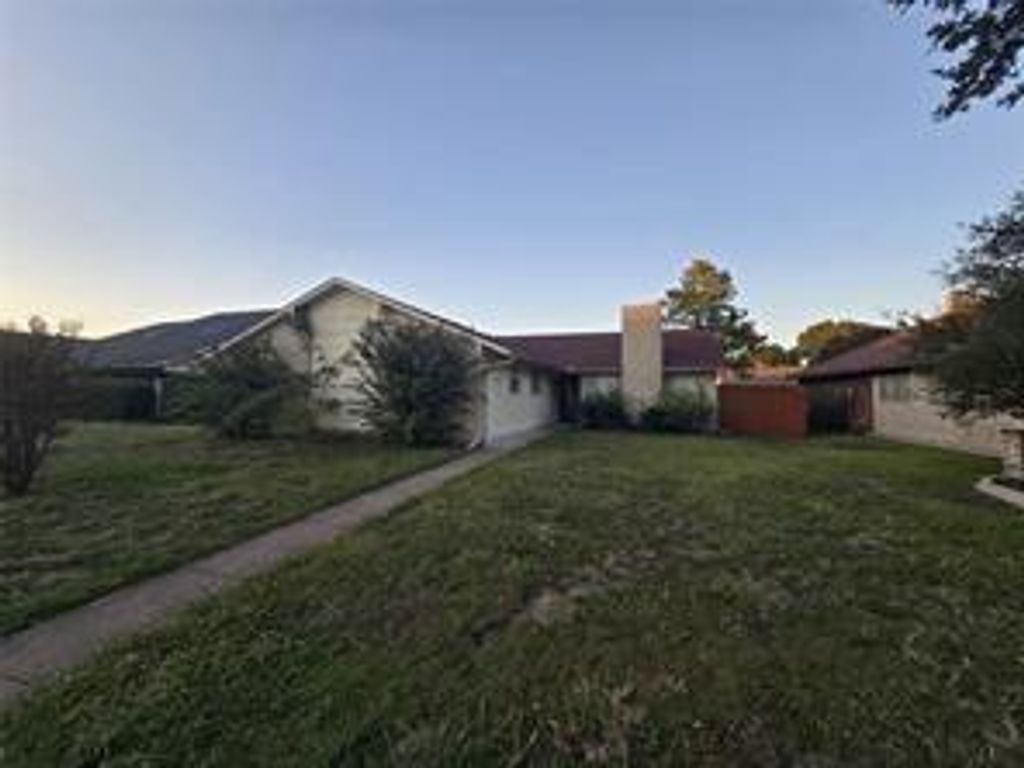 1813 Eastfield Drive, Richardson