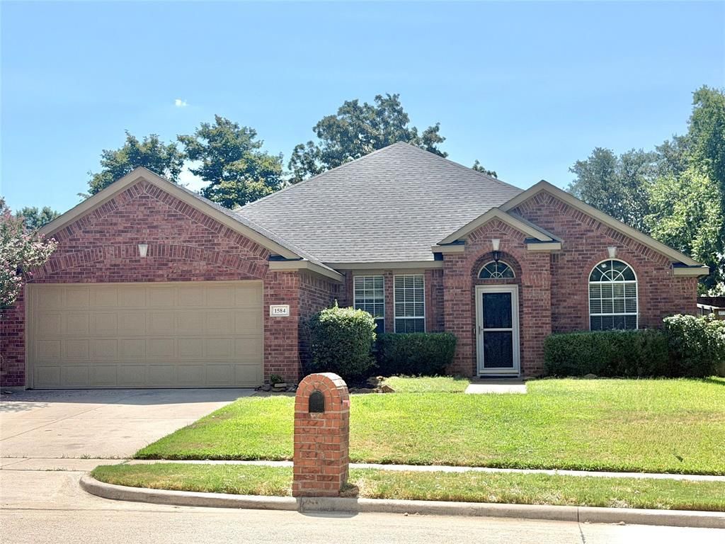 1584 Meadowview, Corinth