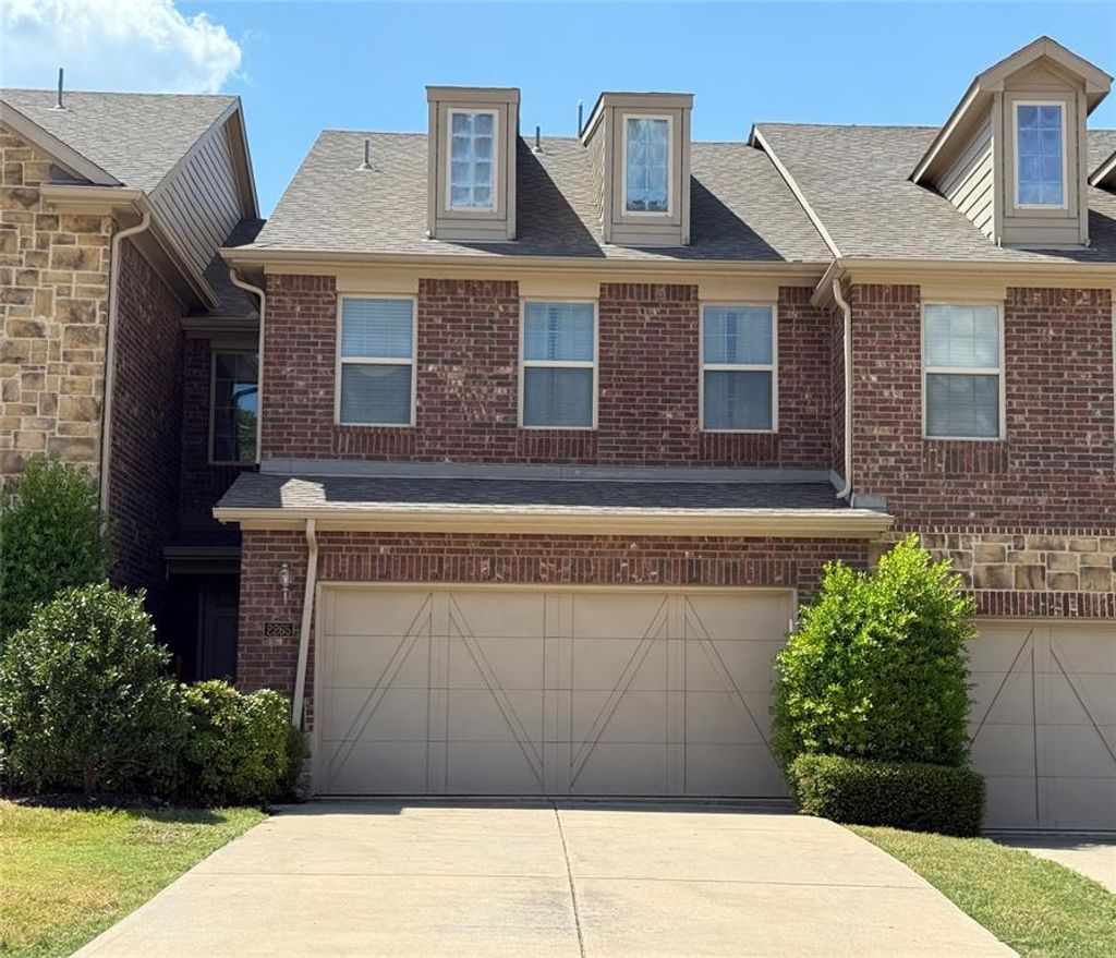 2265 Salado Drive, Lewisville